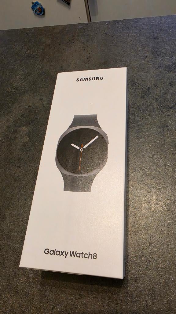 NIEUW galaxy watch 8, Handtassen en Accessoires, Smartwatches, Nieuw, Ophalen of Verzenden, Waterdicht, Grijs