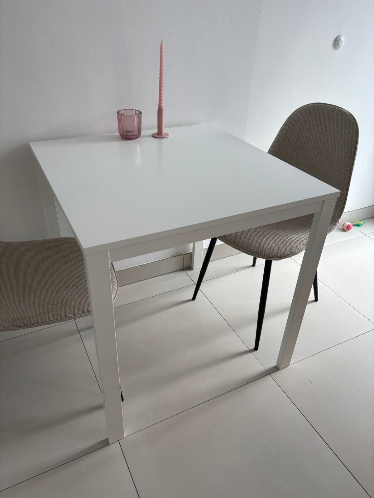 Tafel met 2 stoelen, Ophalen, Zo goed als nieuw