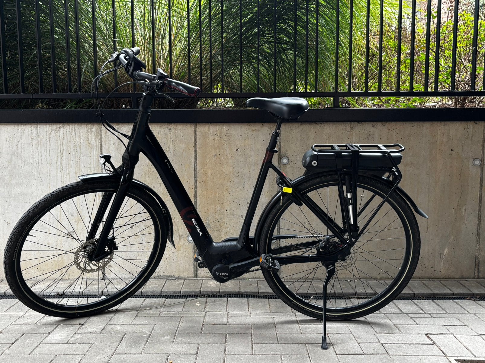 Nova Evo 56 kader, Fietsen en Brommers, Zo goed als nieuw, 50 km per accu of meer, 55 tot 59 cm, Ophalen