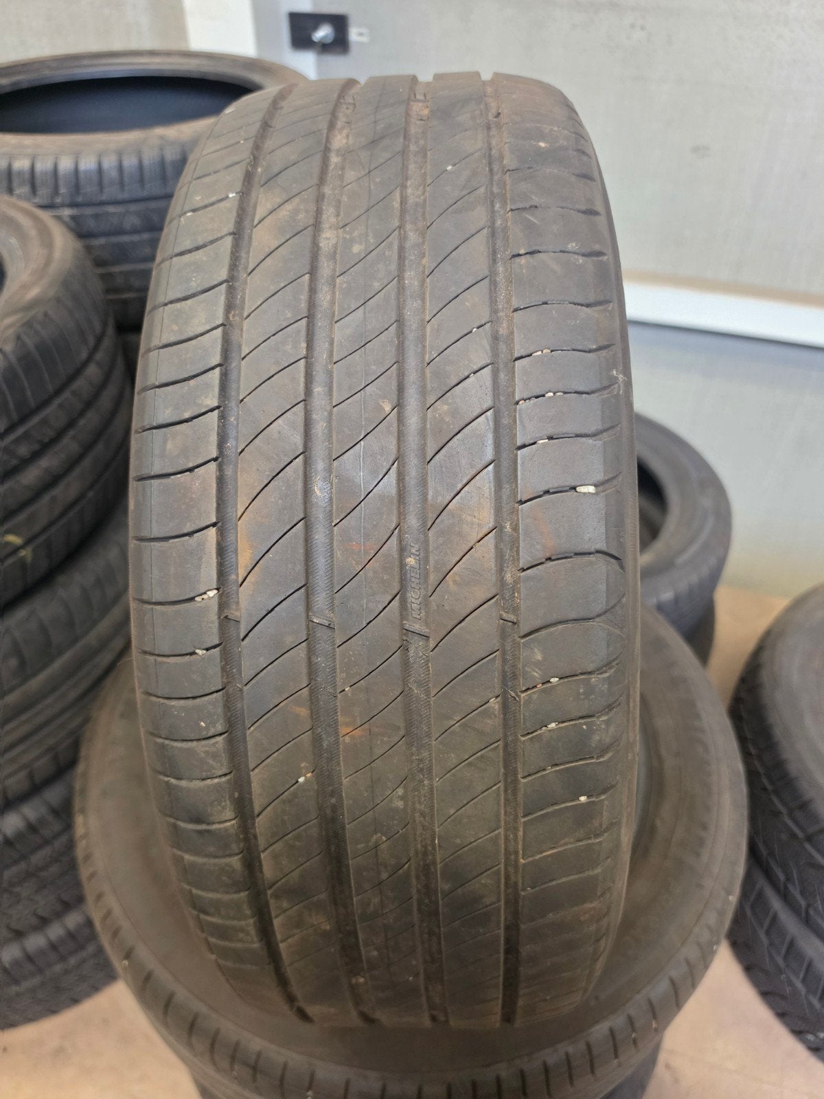 21555r18  215/55r18 Michelin prix compétitif Herk-De, Enlèvement ou Envoi