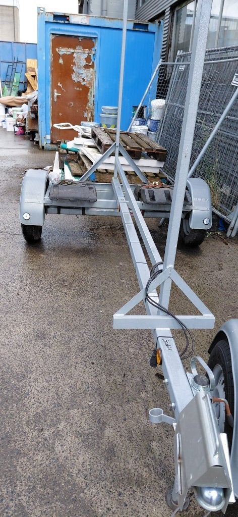 Aanhangwagen voor banner, Ophalen, Gebruikt