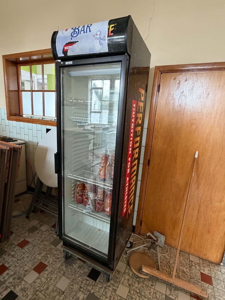 Frigos boissons, 160 cm ou plus, Sans bac à congélation, Enlèvement, Utilisé