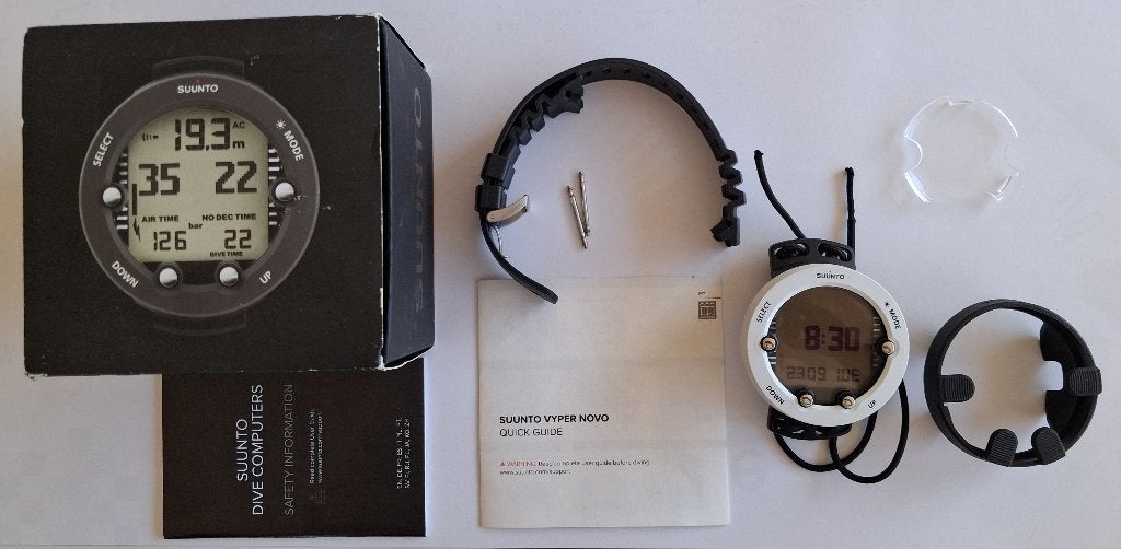 Suunto Vyper Novo White duikcomputer—In uitstekende staat, Watersport en Boten, Ophalen of Verzenden, Zo goed als nieuw, Duikcomputer