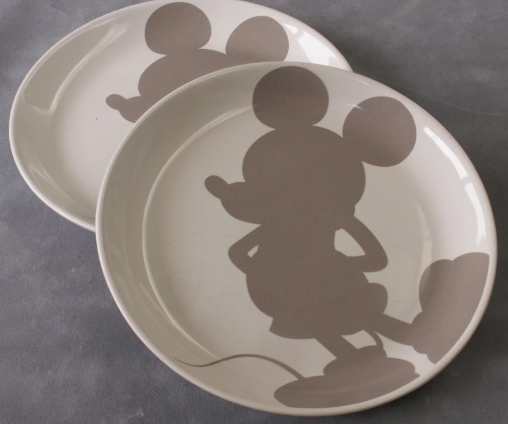 2 assiettes en céramique avec une silhouette de Mickey Mouse, Enlèvement ou Envoi, Mickey Mouse, Neuf