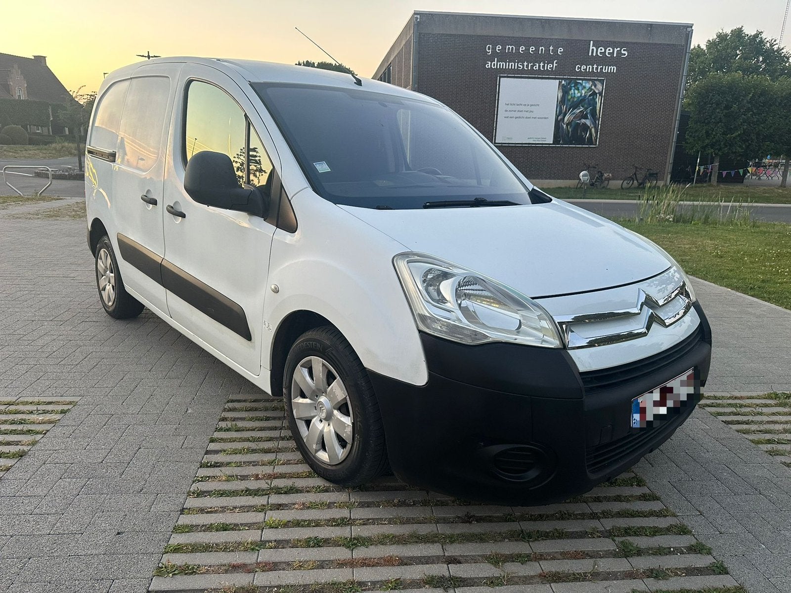 Citröen Berlingo 1.6HDi Gekeurd 3zit, Stof, Zwart, Wit, Berlingo