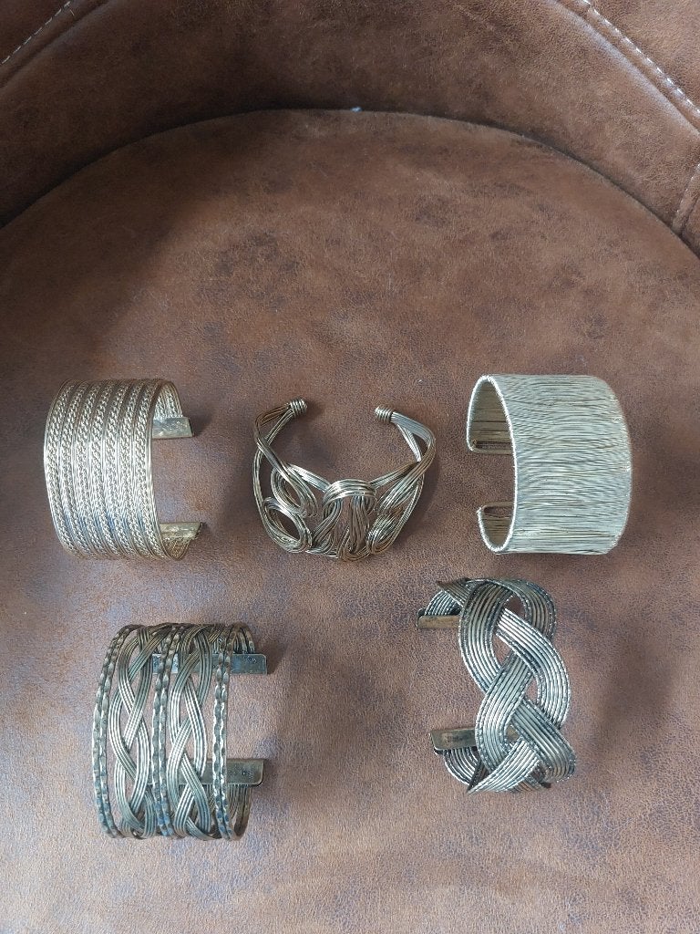 Partijtje armbanden, Handtassen en Accessoires, Armbanden, Ophalen of Verzenden, Nieuw, Overige kleuren, Overige materialen