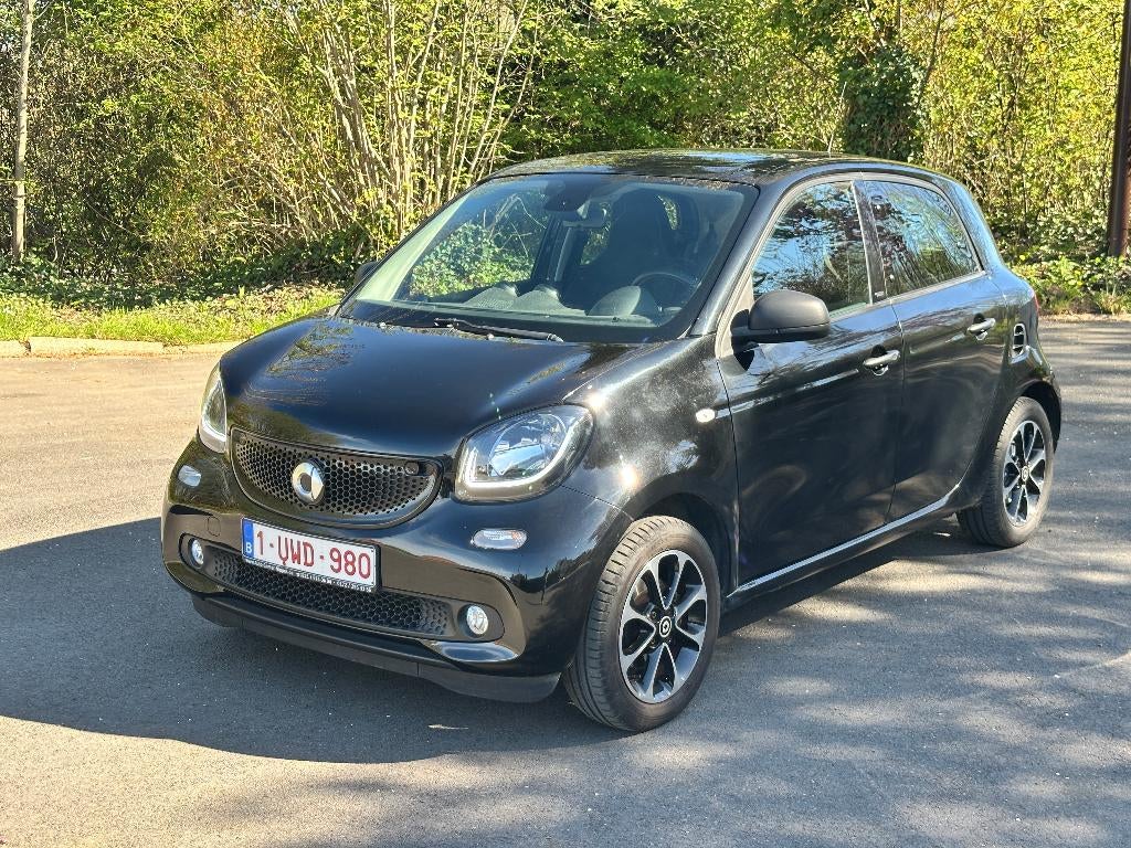 Smart ForFour 90ch Auto, Achat, 898 cm³, Carnet d'entretien, Noir