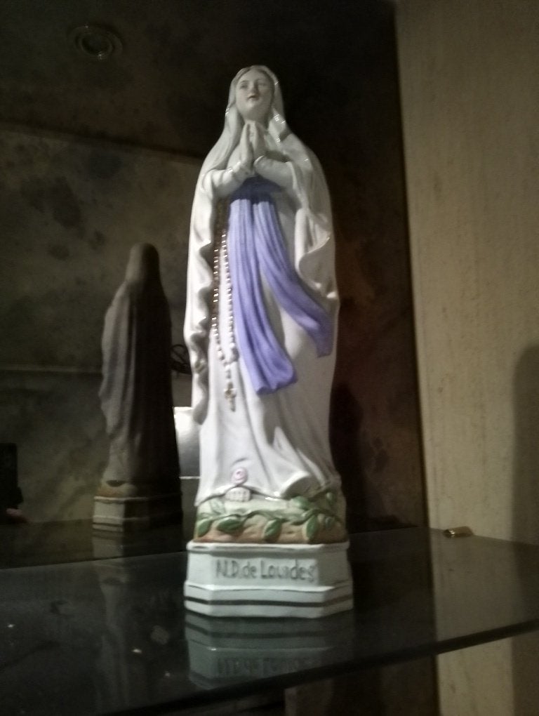 Antiek porseleinen Mariabeeld ND. de Lourdes, Ophalen