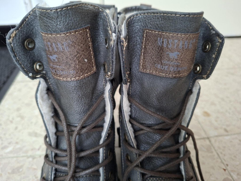 Mustang damesboots maat 39, Ophalen, Lage of Enkellaarzen, Zo goed als nieuw, Mustang