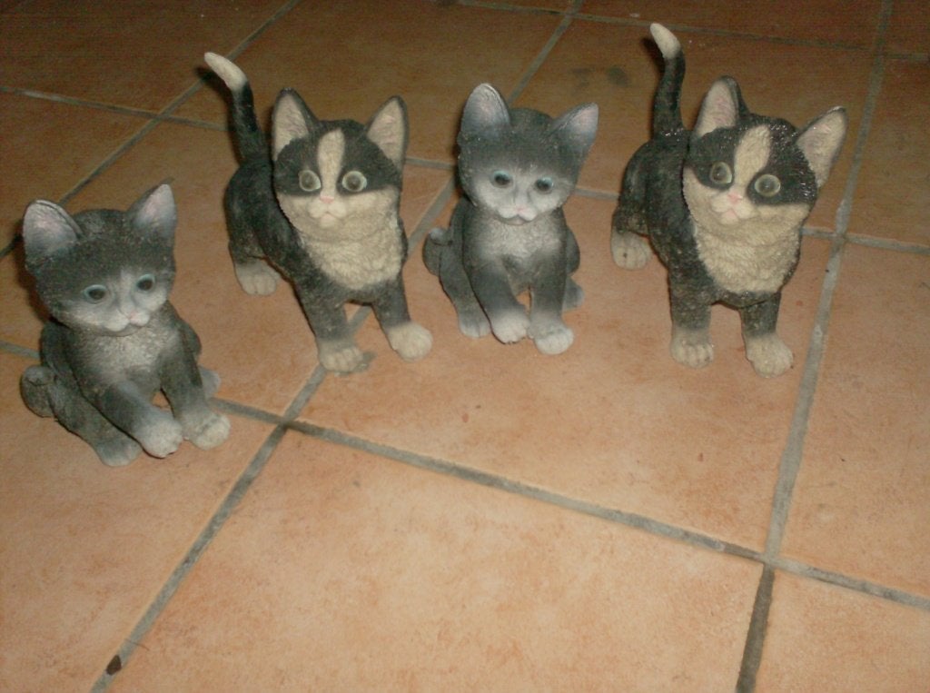4 mooi beeldjes, Ophalen of Verzenden, Zo goed als nieuw, Dierenbeeld