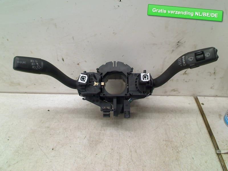 COMBISCHAKELAAR STUUR Audi A3 Cabriolet (8P7) (8P0953519G), Info@audi.de, Audi, Audi AG, Gebruikt