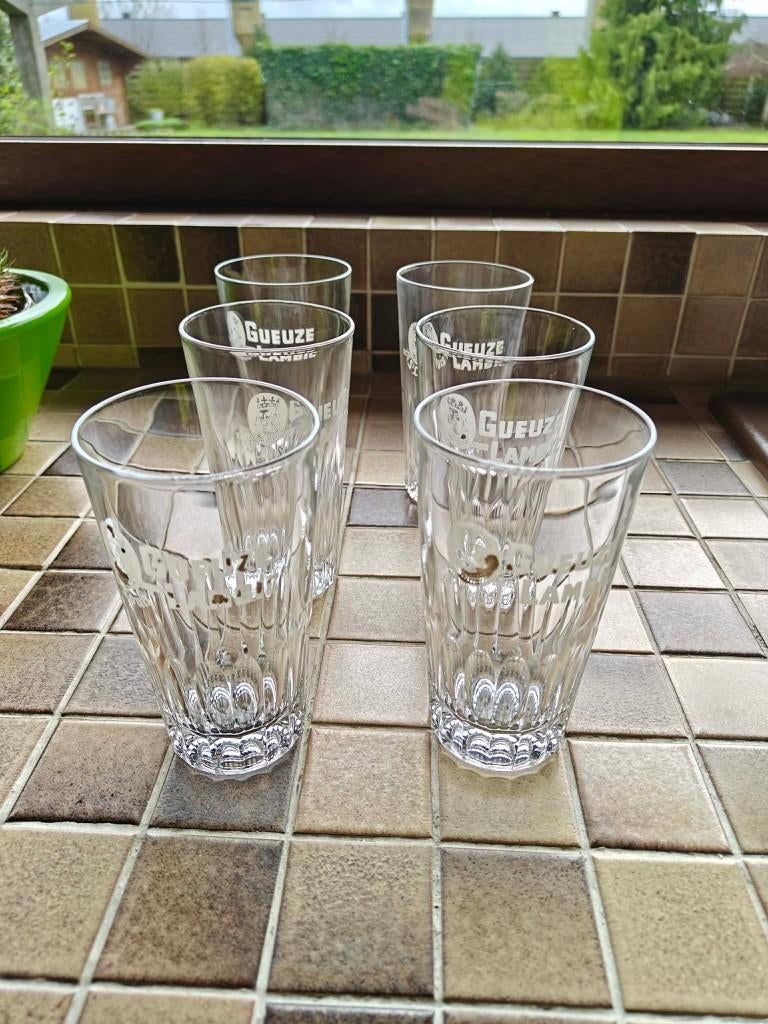 6 glazen Gueuze, Ophalen