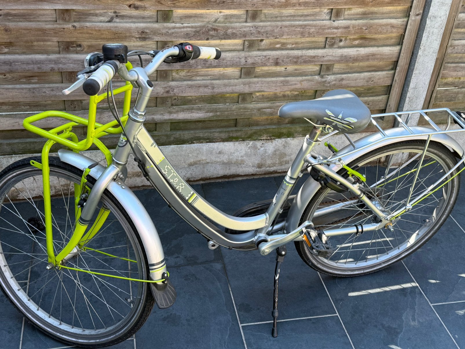Kinderfiets Batavus 24 inch, Fietsen en Brommers, Ophalen, Terugtraprem, Versnellingen, Gebruikt