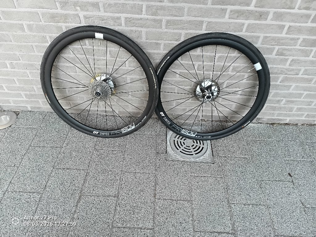 racefiets velgen met band,schijfremmen en casette, Fietsen en Brommers, Fietsonderdelen, Zo goed als nieuw, DT Swiss 1600 spline
