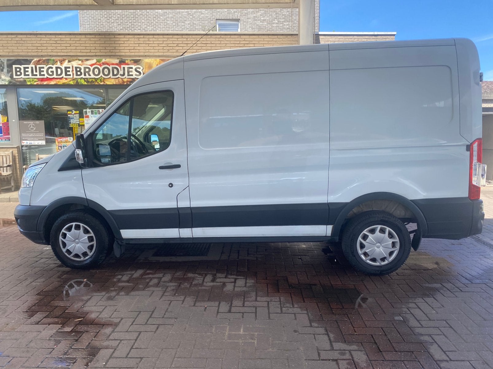 Ford transit T350 airco cam euro6b, Auto's, Bestelwagens en Lichte vracht, Stof, USB, Wit, Diesel