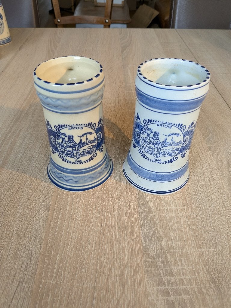 Handgeschilderde Blue Delfts Artois failliete mokken, Verzamelen, Ophalen, Pul(len)