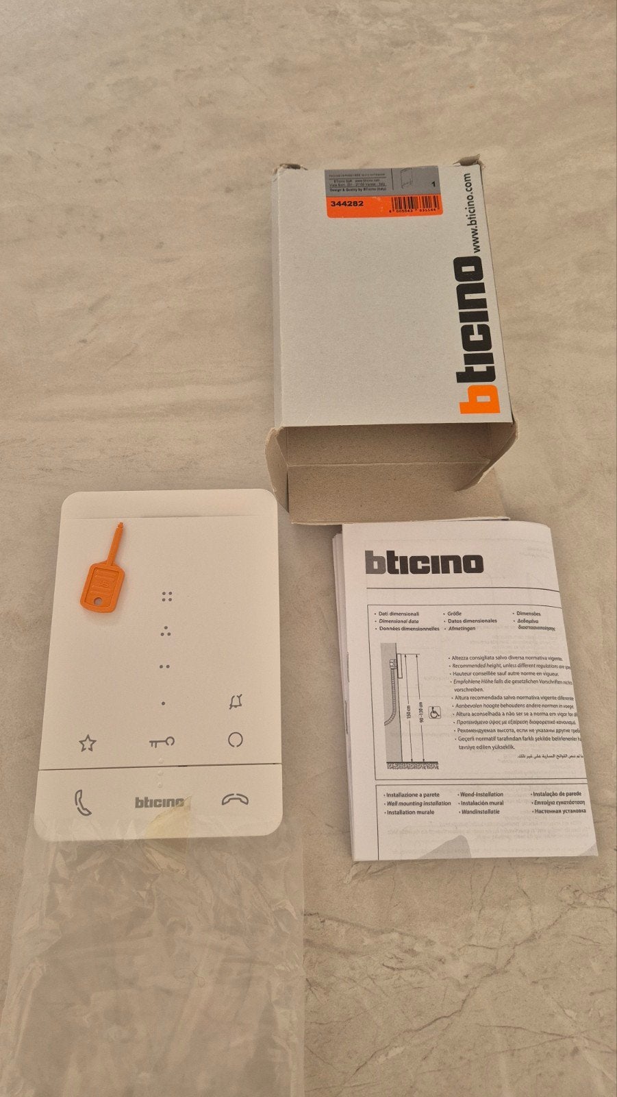 bticino parlofoon, Huis en Inrichting, Deurbellen, Ophalen of Verzenden, Terugspreekfunctie, Nieuw, Bedraad