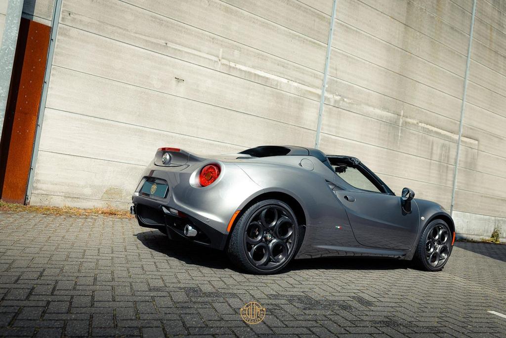 Alfa Romeo 4C Spider 1750TBI TCT, Argent ou Gris, Achat, 161 g/km, Cabriolet