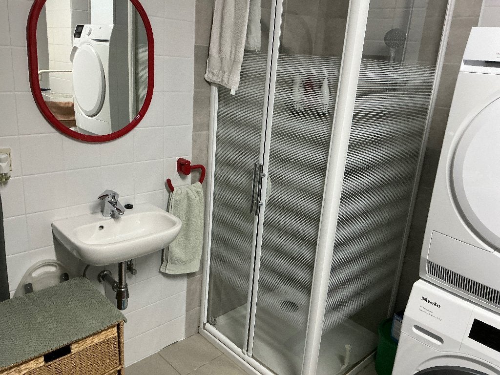 Hoekdouche, Ophalen, 75 cm of meer, Overige typen, 50 tot 100 cm