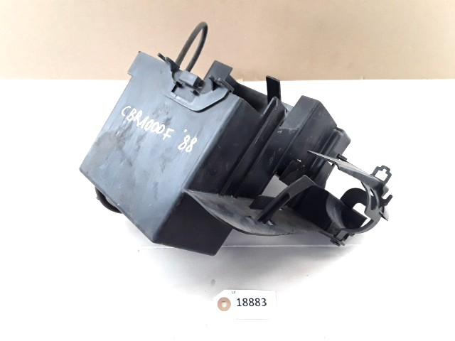 CBR1000F 1987 - 1988 Honda Batterijbak D1-35842, Motos