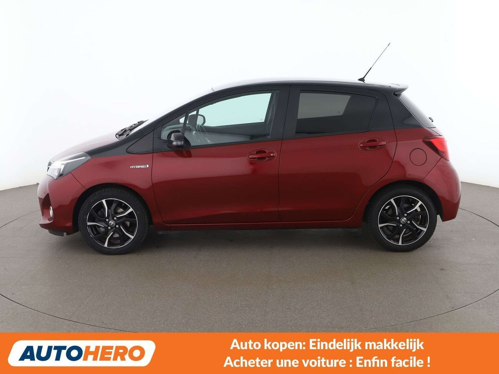 Toyota Yaris 1.5 Hybrid (bj 2017, automaat), Auto's, 1160 kg, Gebruikt, https://public.car-pass.be/vhr/c716991b-d227-4527-ab05-caab7ec200be