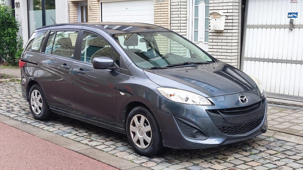 Mazda 5. 2012 162.000 km, Voorwielaandrijving, Euro 5, https://public.car-pass.be/vhr/1111c7c7-60ce-466c-a94c-afd51db38ed9, 4 cilinders