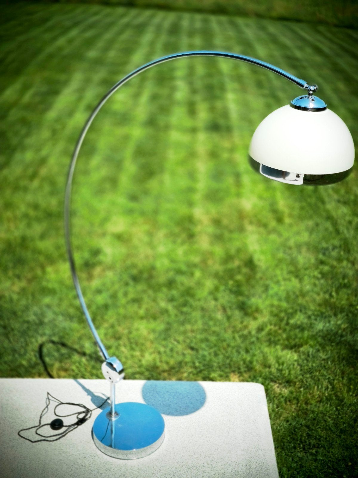 Arc vloerlamp op chromen standaard met doorschijnende lampe, Ophalen, Gebruikt, Vintage, E27 (groot)