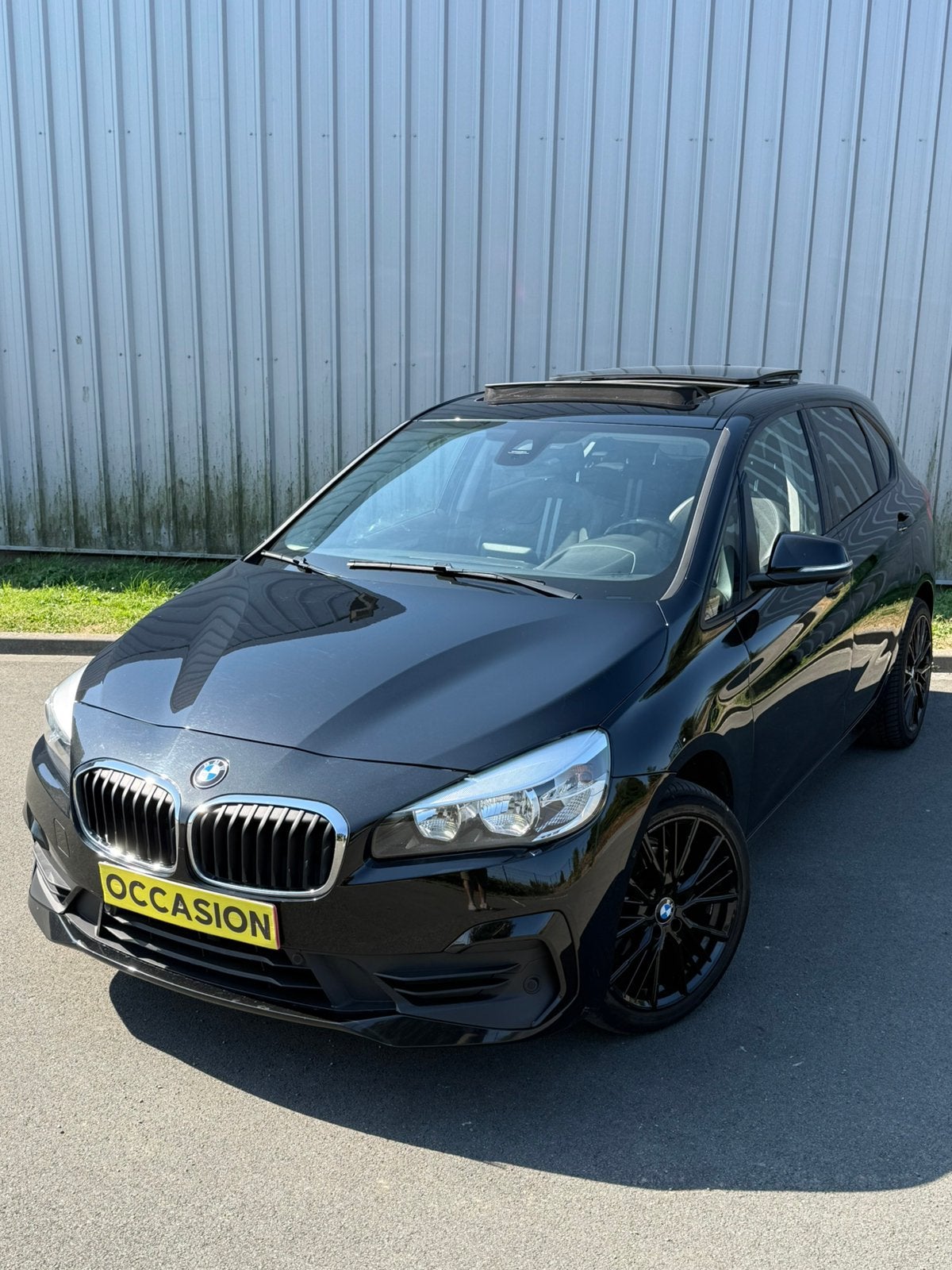 BMW Série 2 Active Tourer 216d BVA – Toit panoramique, Autos, BMW, Particulier, Série 2 Active Tourer, Airbags, Air conditionné