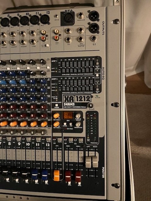 Peavey XR1212, Ophalen
