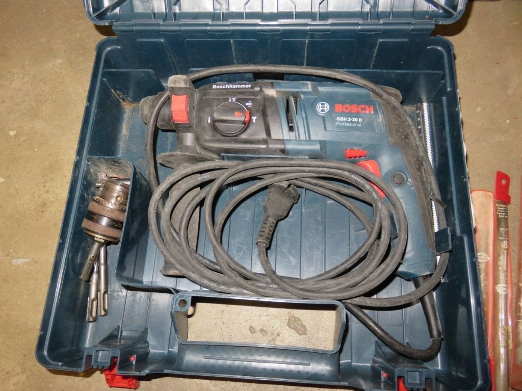 Bosch boorhamer GBH 2-20 D, beitelset en set sds steenboren., Ophalen, Boor- en/of Breekhamer, Variabele snelheid, Gebruikt