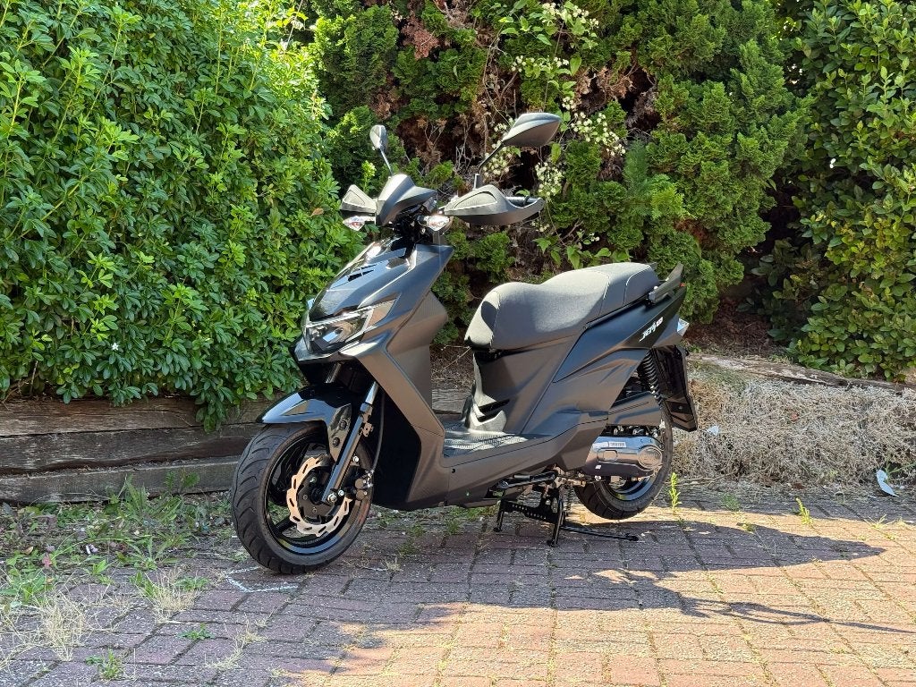 SYM JET4RX 50 – Classe A - 2025 – 960 KM – GARANTIE 1 AN, Fietsen en Brommers, Scooters | SYM, Ophalen