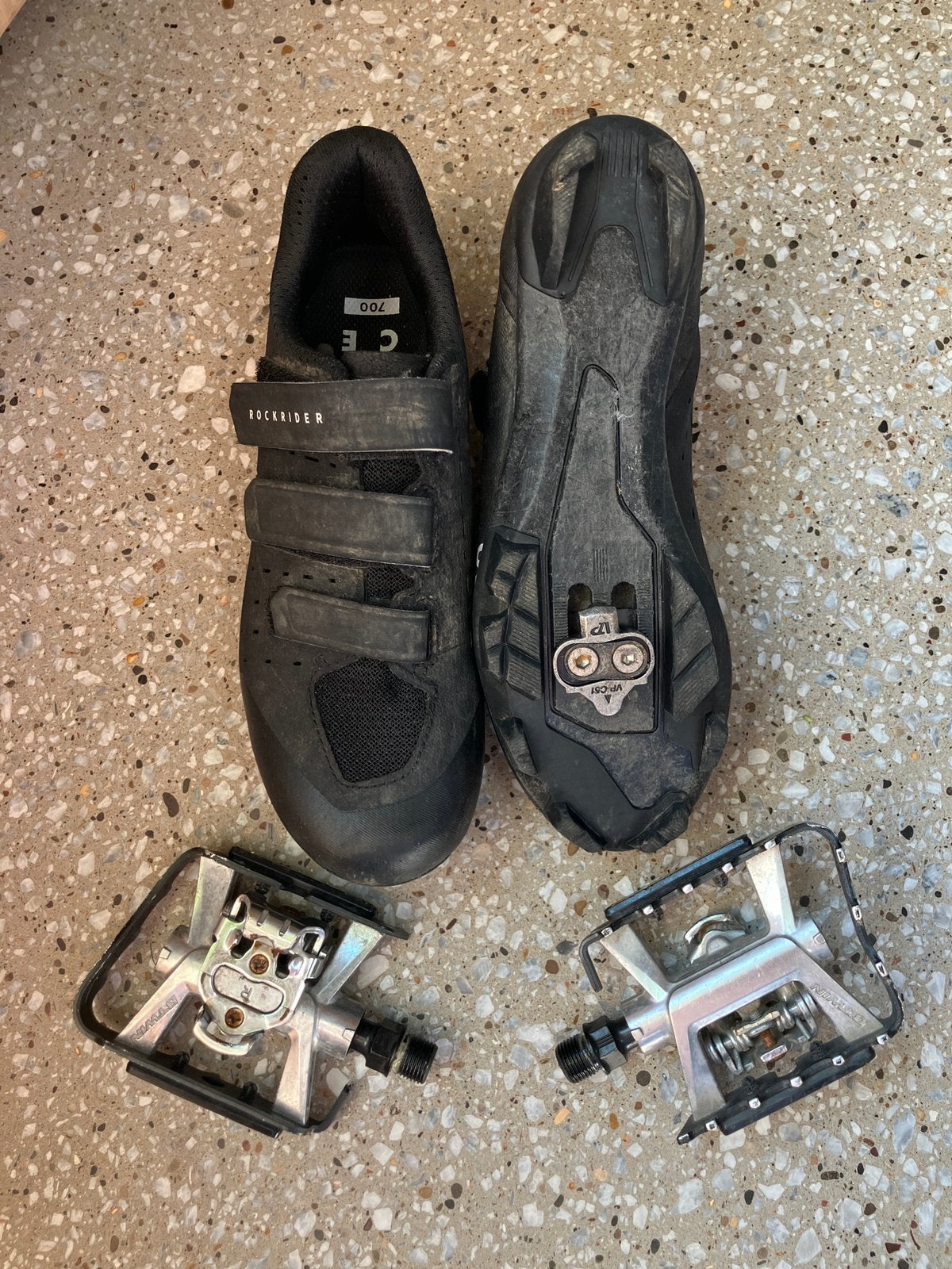 klikpedalen en klikschoenen (rockrider race 700) maat 37, Enlèvement ou Envoi, Utilisé