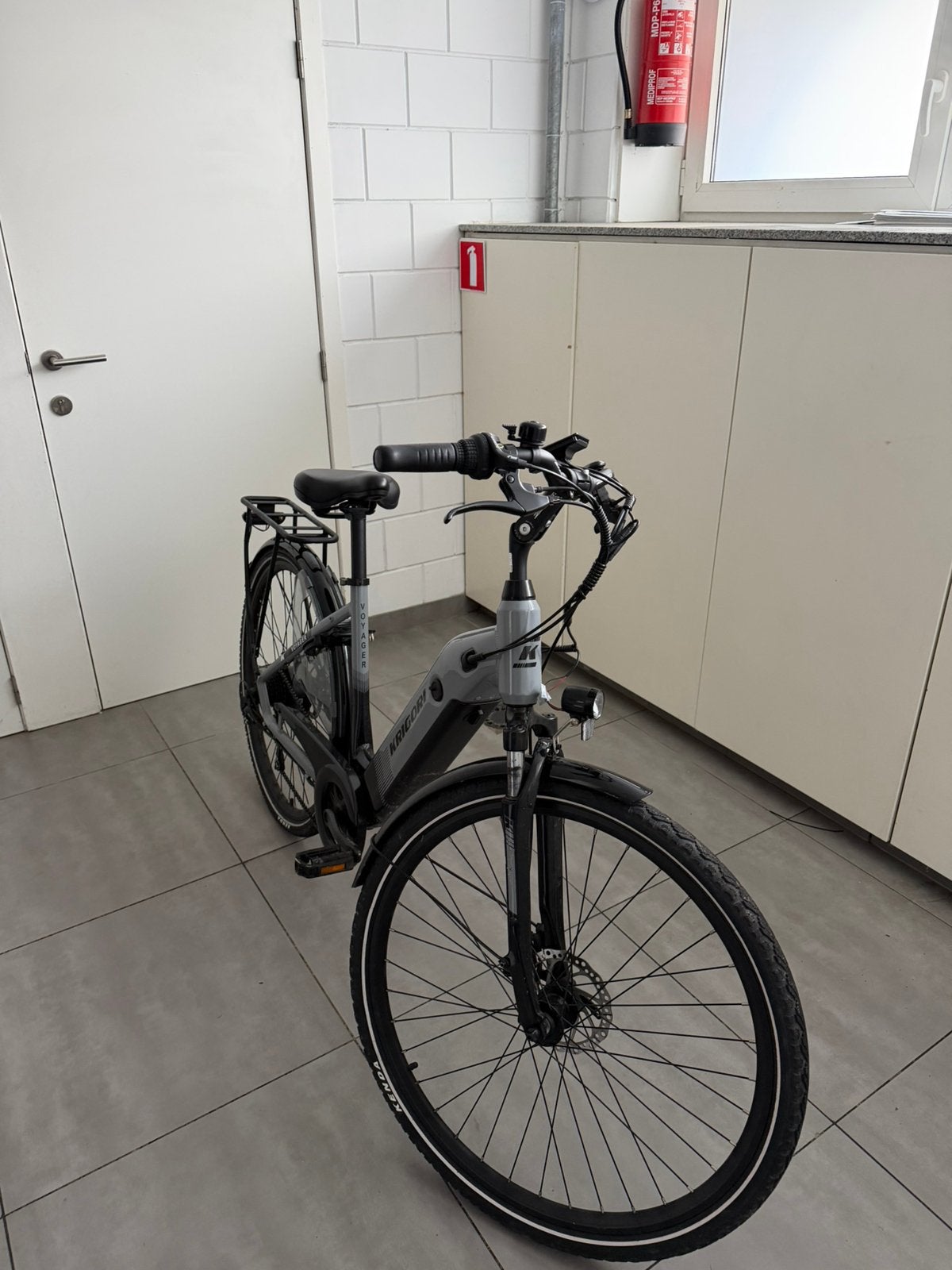 Electrische fiets tekoop, Ophalen, Zo goed als nieuw
