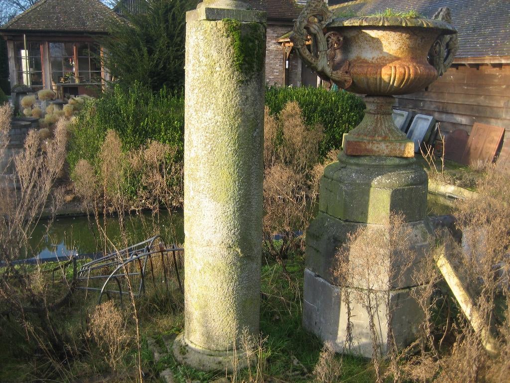 mooie oude natuurstenen zuil, Tuin en Terras, Ophalen, Gebruikt