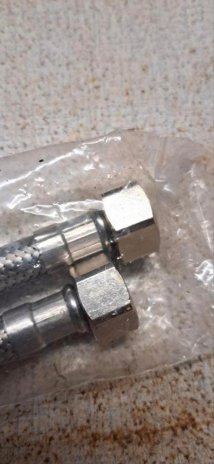 Tuyaux flexibles de raccordement au robinet d'eau., Bricolage & Construction, Enlèvement ou Envoi, Neuf, Cuivre, Robinet