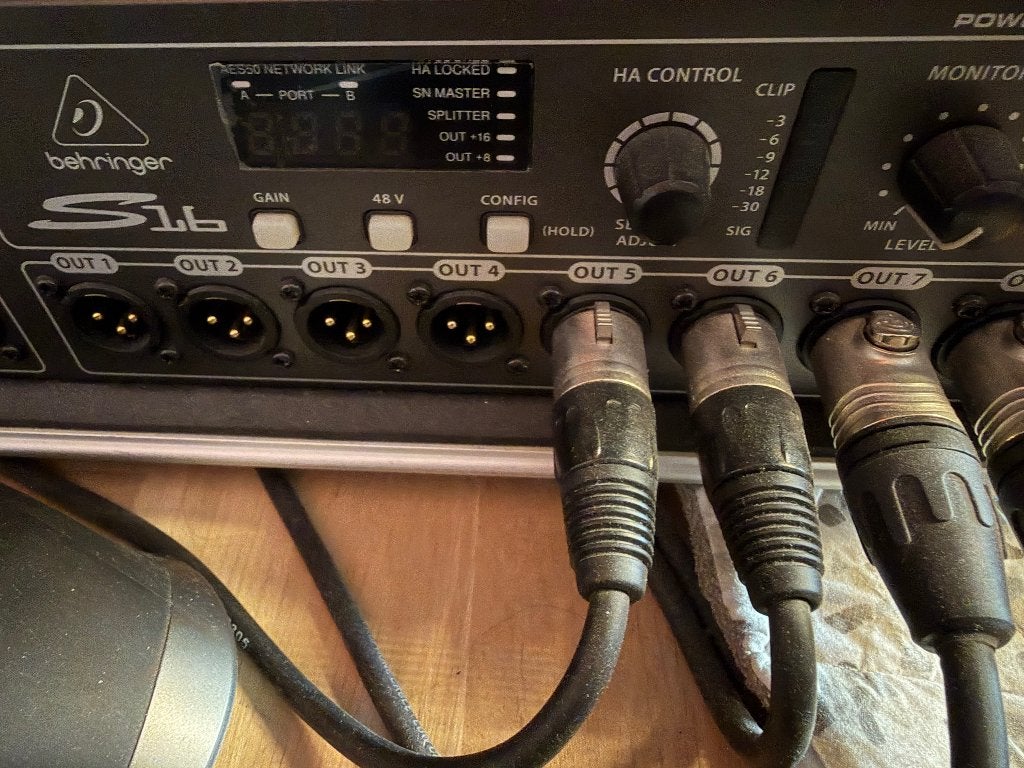 Behringer x32 compact in case + s16 in case, Musique & Instruments, Tables de mixage, Enlèvement, Comme neuf, 20 canaux ou plus