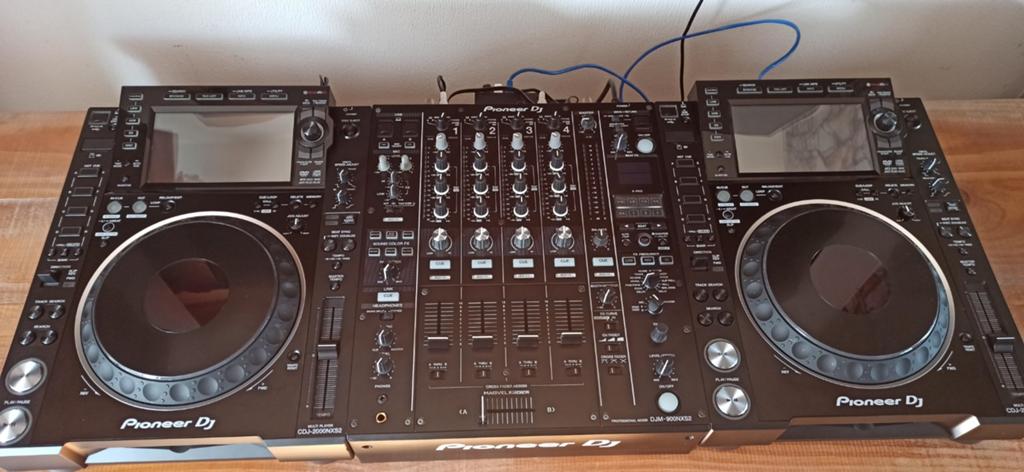pioneer dj set x cdj 2000 nxs2 djm 900 nxs 2 flightcase, Muziek en Instrumenten, Ophalen, Pioneer