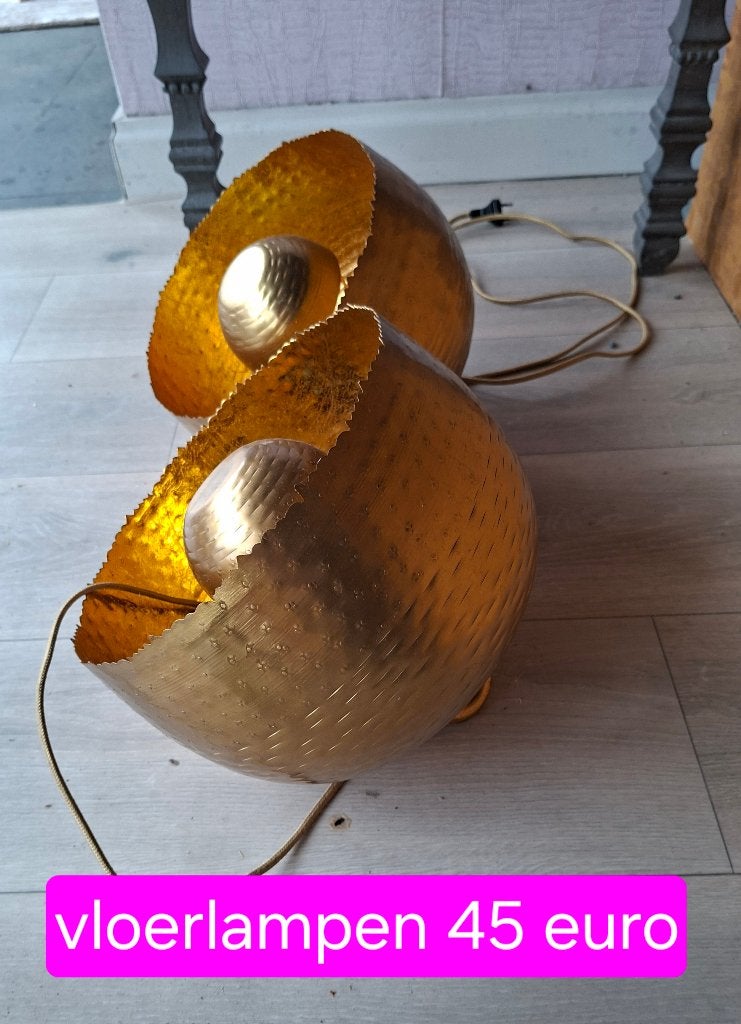 Vloerlampen, Ophalen