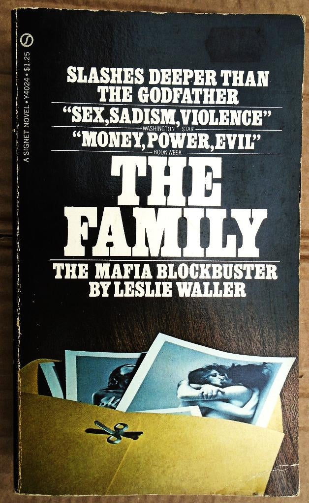 The Family [Mafia] - 1969 - Leslie Waller (1923–2007), Gelezen, Ophalen of Verzenden, Leslie Waller (1923–2007), Amerika