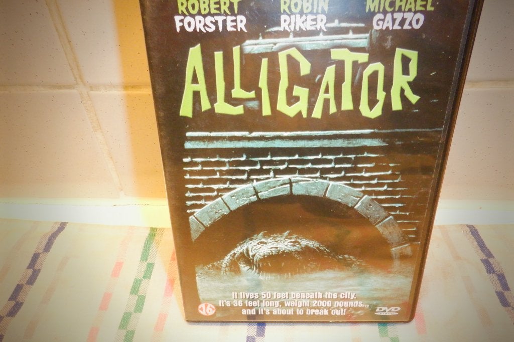 DVD Alligator., CD & DVD, DVD | Horreur, Suppléments, Enlèvement ou Envoi, Anglais, À partir de 16 ans