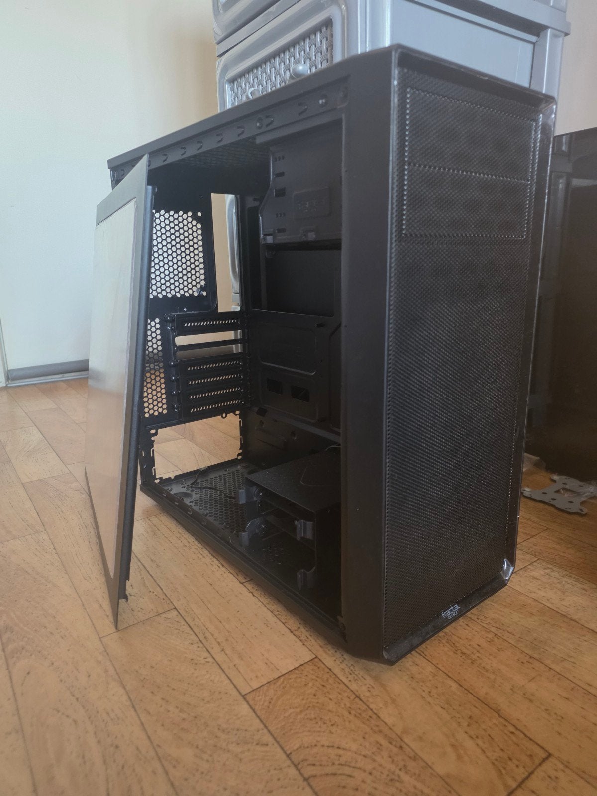Fractal Design Focus G Black, Computers en Software, Ophalen of Verzenden
