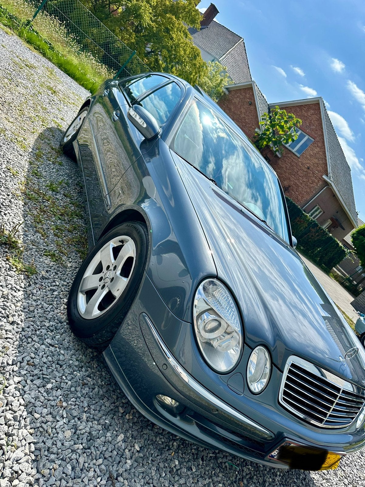W211 E220 Avantgarde/Opendak/Navi/Fullhistoriek/Topstaat, Automaat, Parkeersensor, Particulier, Zilver of Grijs