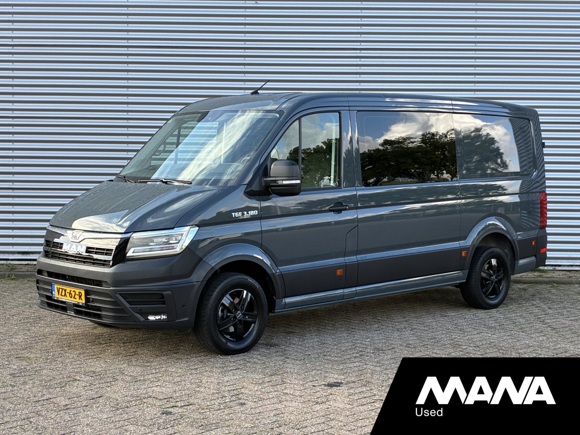 MAN TGE 35 2.0 3.180 L3H2 DC Automaat LED LM Velgen Stoelver, Auto's, Gebruikt, Euro 6, 4 cilinders, Start-stop-systeem