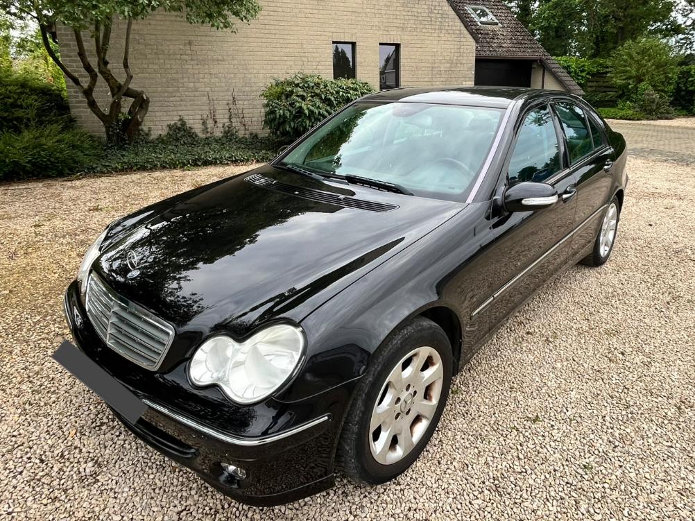 climatisé en cuir Elegance 2007 pour Mercedes C200 CDI, Autos, Achat, Attache-remorque, Diesel, Particulier
