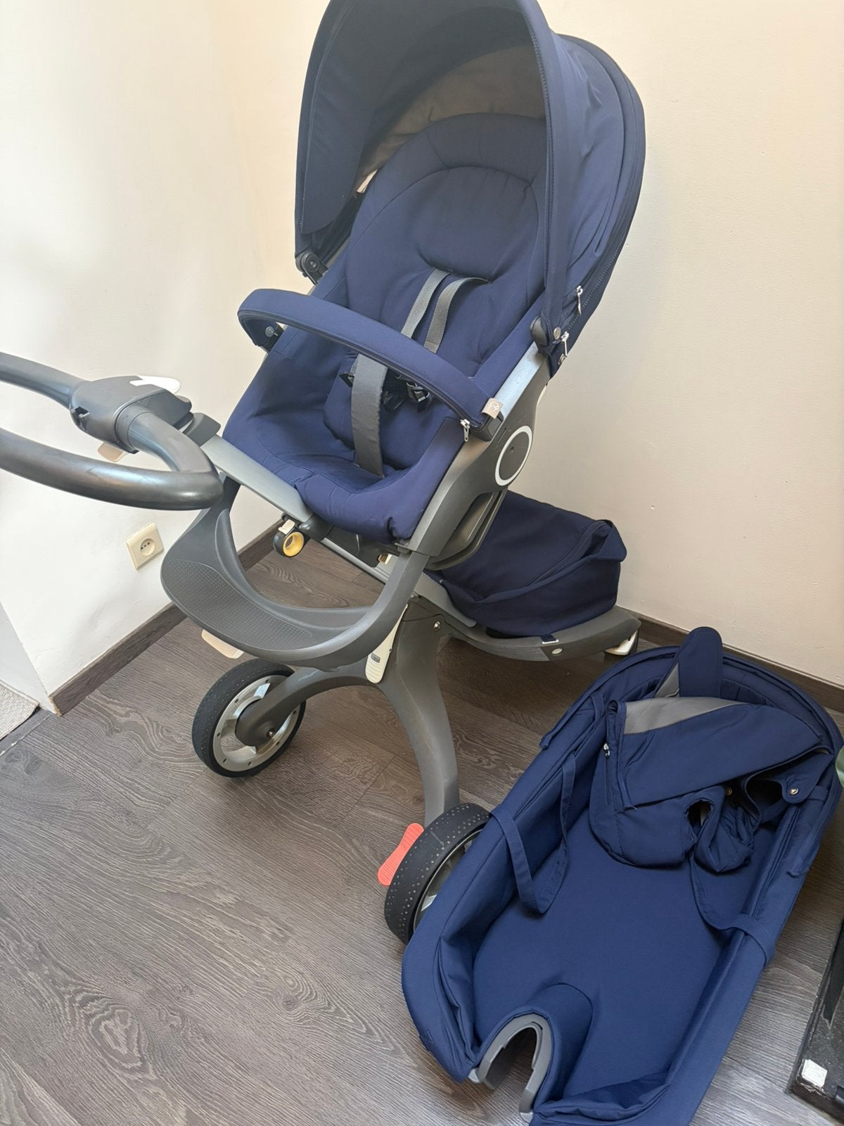 Stokke kinderwagen propere staat, Kinderen en Baby's, Ophalen, Zo goed als nieuw, Kinderwagen