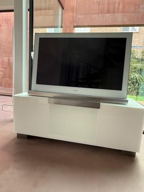 Modern TV-meubel op wieltjes, Ophalen, Met plank(en), Modern design, Glas