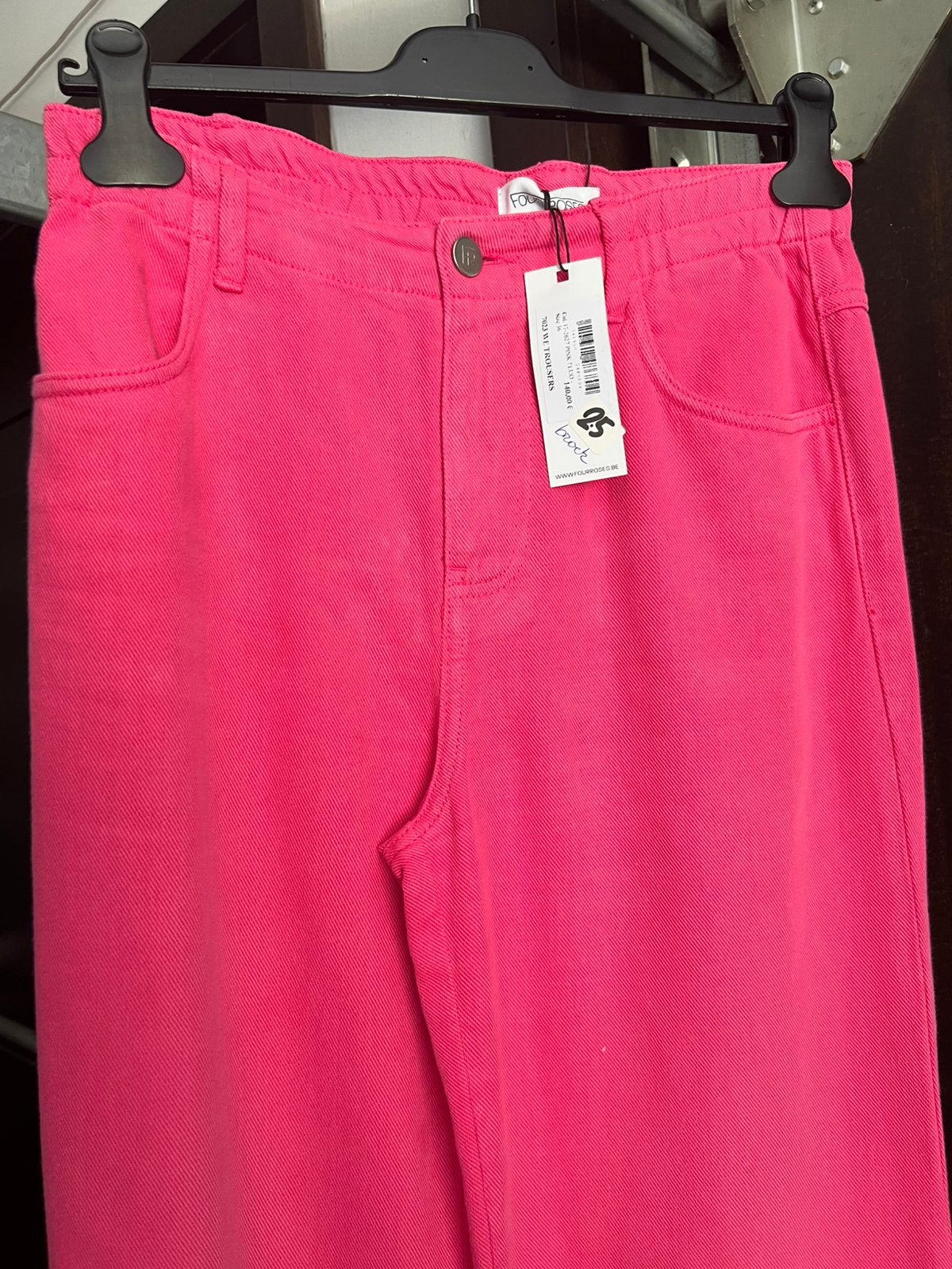 Broek  m 36 en bloes zelfde kleur, katien, nieuw, Kleding | Dames, Broeken en Pantalons, Ophalen of Verzenden, Nieuw