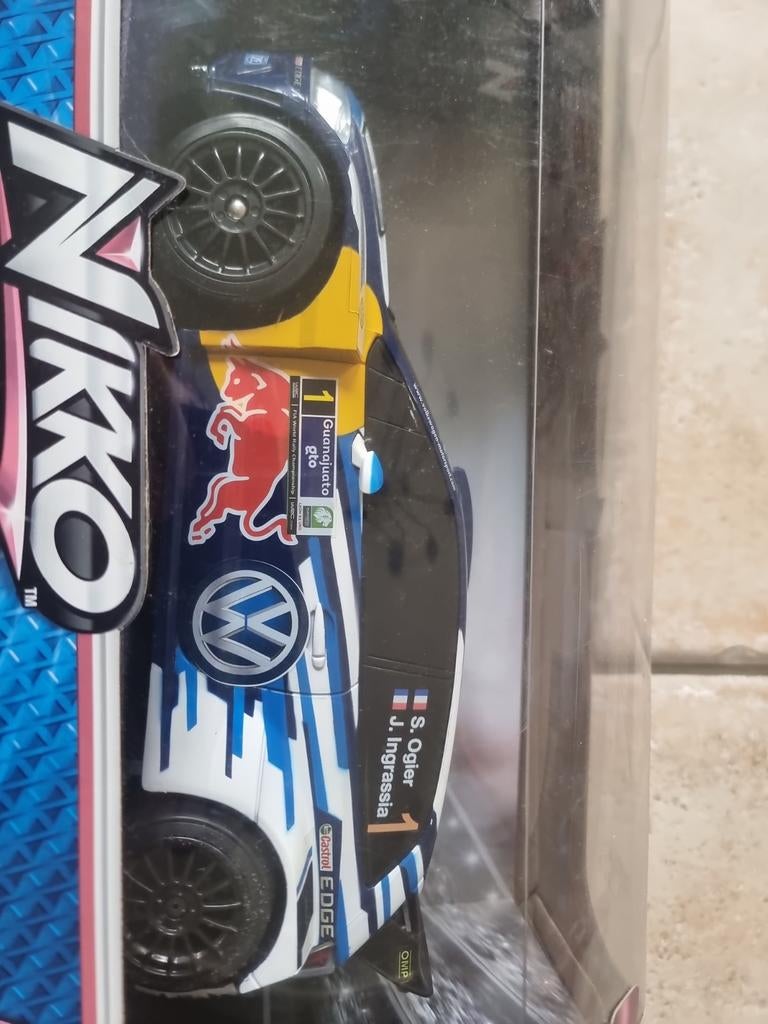 Voiture télécommandé nikko V polo R WRC  nouveau
