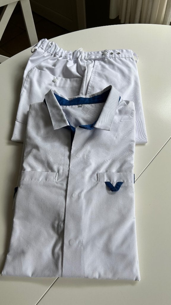 Uniform verpleegkundige, Ophalen, Zo goed als nieuw