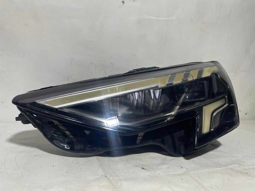 Phare droit LED 8Y0941033 AUDI A3 8Y, Audi, Enlèvement, Utilisé